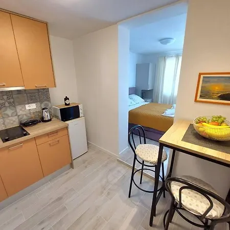 Apartman City Beach Apartment